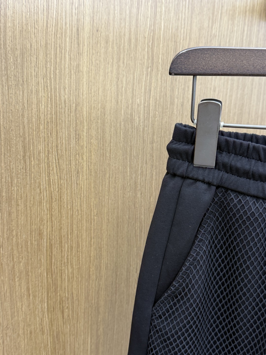 早春 FD 🔥🔥Ss独家专供新款休闲沙滩短裤🩳高端版本！定制面料 内里纱网 透气舒适度高，细节无可挑剔，