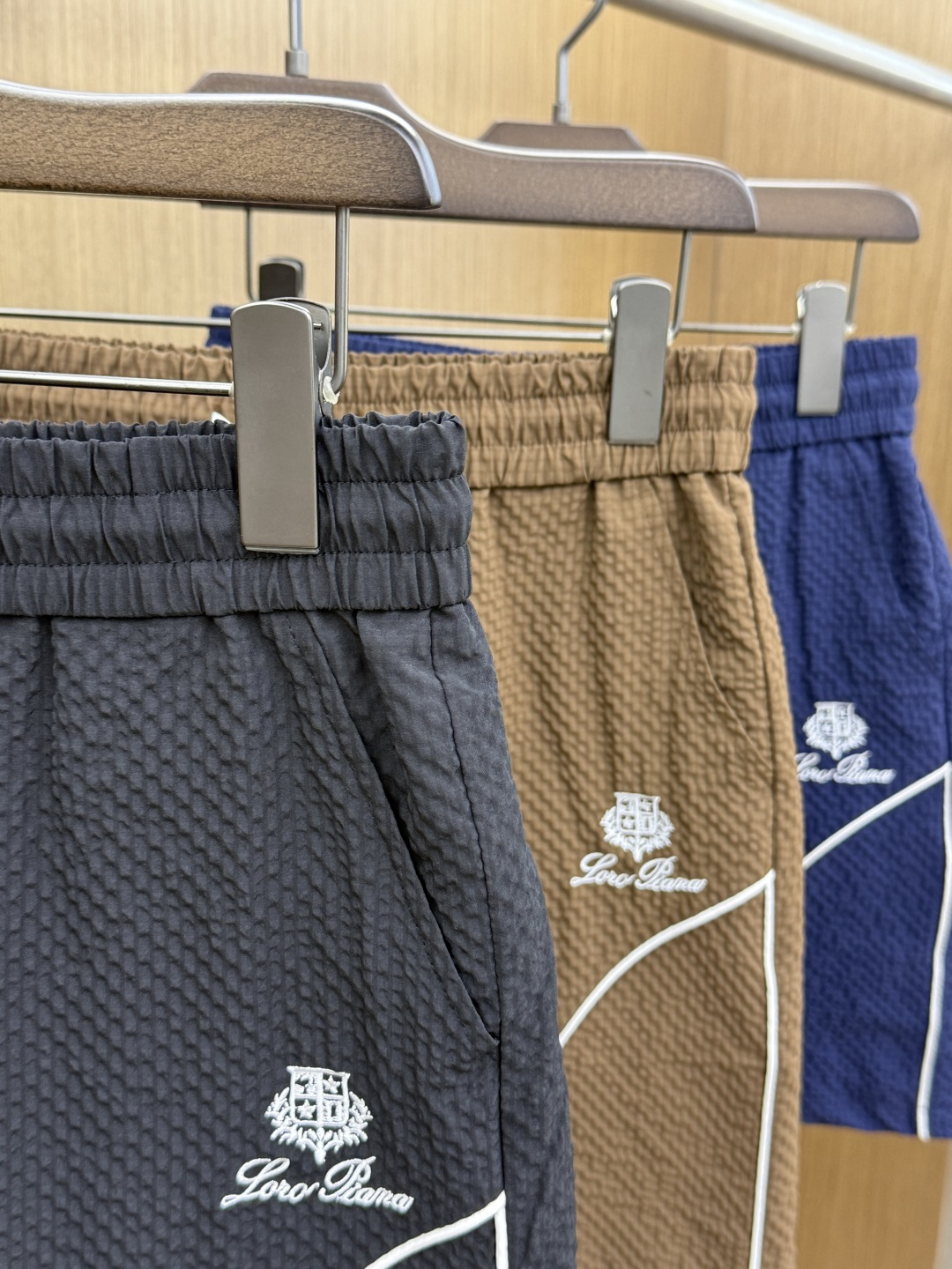 早春 Loro Piana 🔥🔥Ss独家专供新款休闲沙滩短裤🩳高端版本！定制面料 内里纱网 透气舒适度高