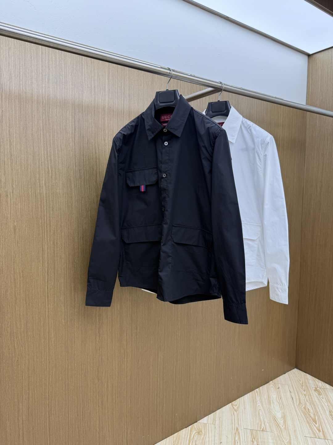 早春 Guc 🔥🔥高端独家 26Ss春夏官网新款男士翻领长袖衬衣 高定专柜面料 透气舒适度高，细节无可挑