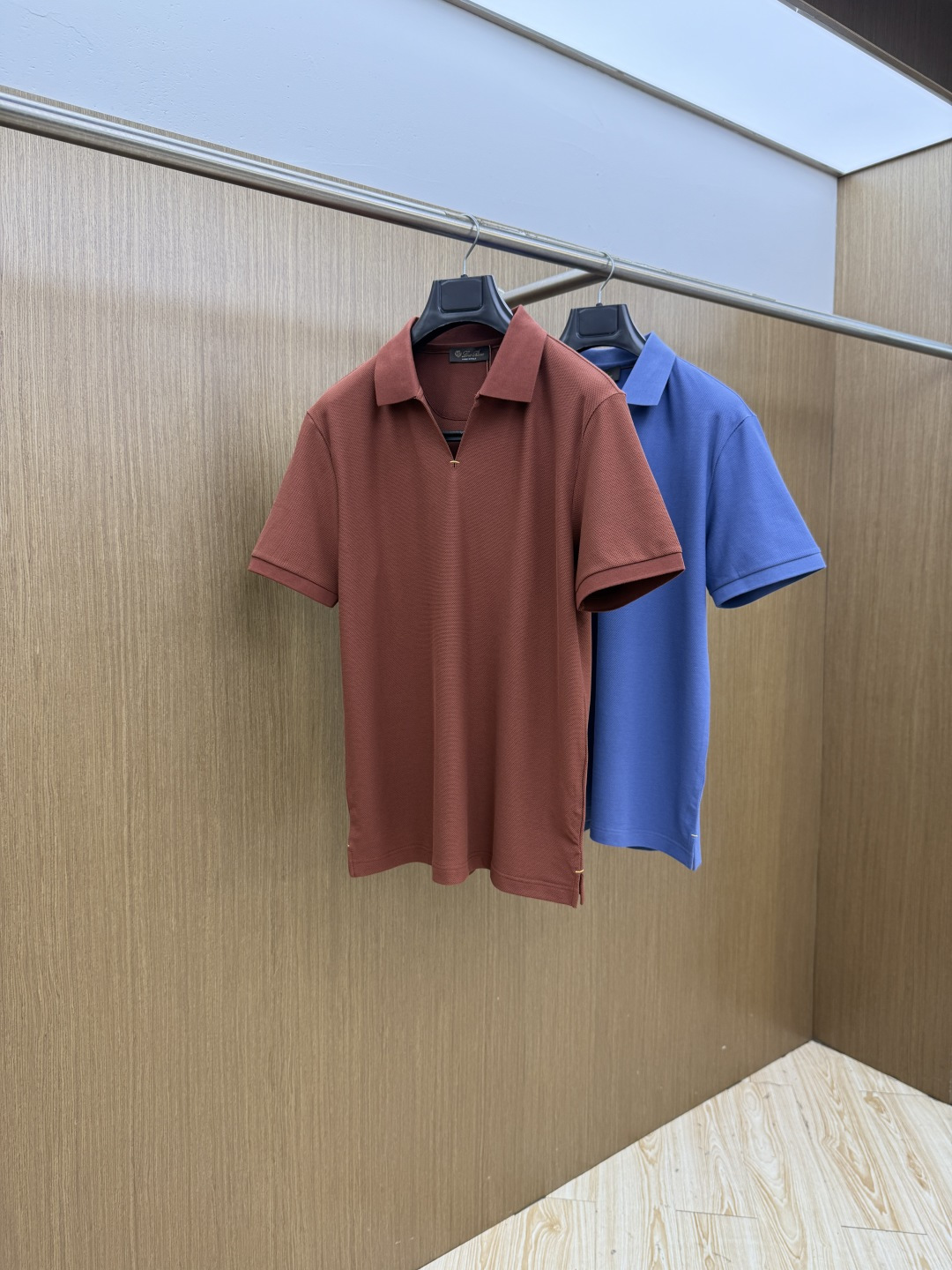 早春 Loro Piana 春夏 · 高阶定制PLoL】🔹 核心面料：秘鲁进口匹马棉 × 顶级丝光工艺🔹