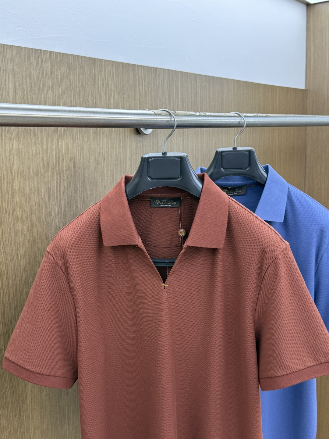 早春 Loro Piana 春夏 · 高阶定制PLoL】🔹 核心面料：秘鲁进口匹马棉 × 顶级丝光工艺🔹