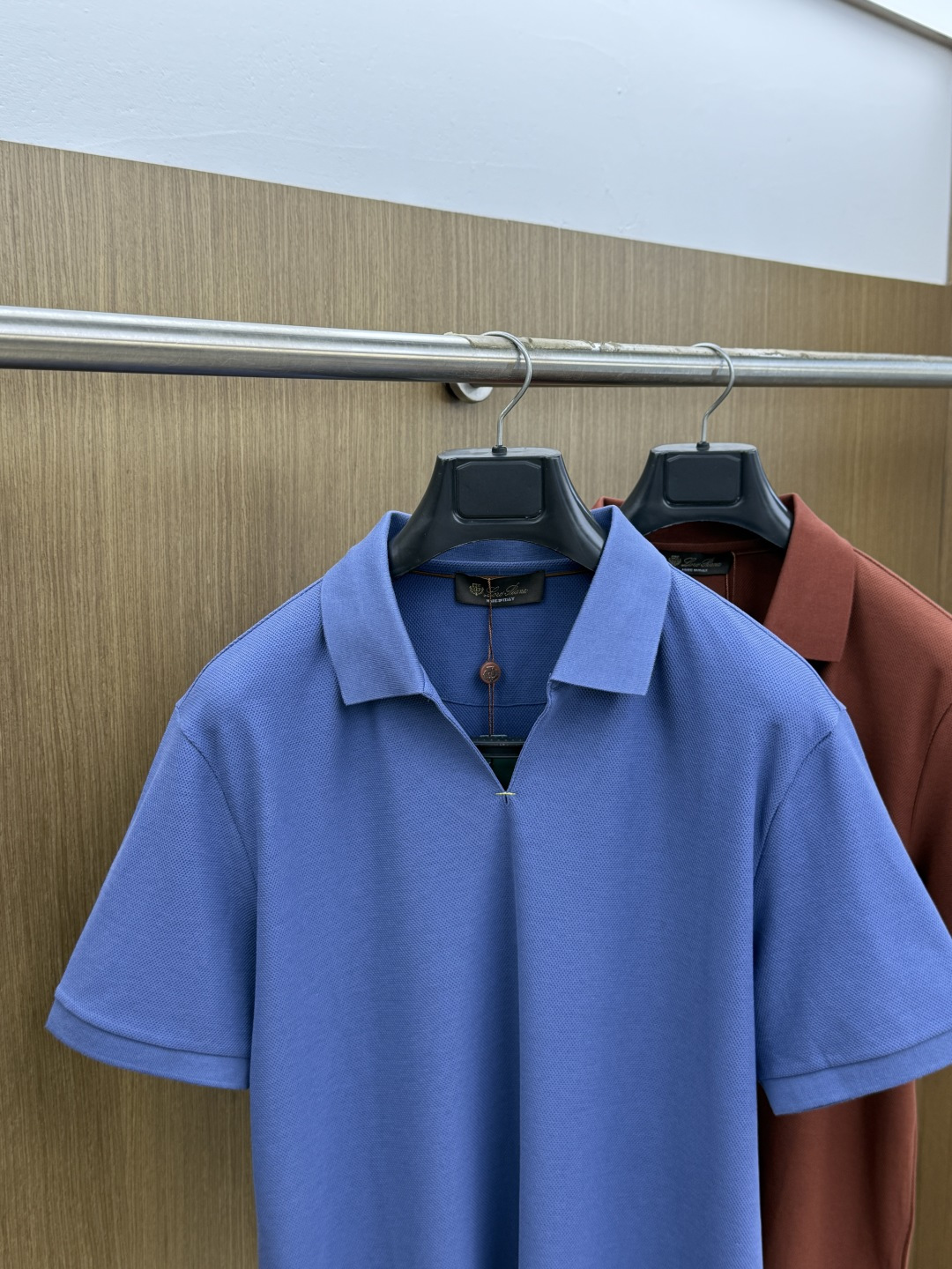 早春 Loro Piana 春夏 · 高阶定制PLoL】🔹 核心面料：秘鲁进口匹马棉 × 顶级丝光工艺🔹
