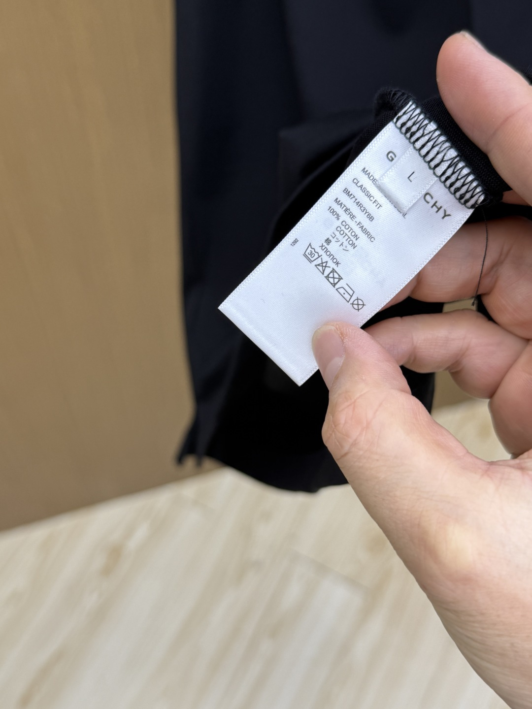 早春 Gvc 2026春夏新款背心，设计logo设计！极具设计精选客供面料，手感柔软亲肤，着身舒适透气性