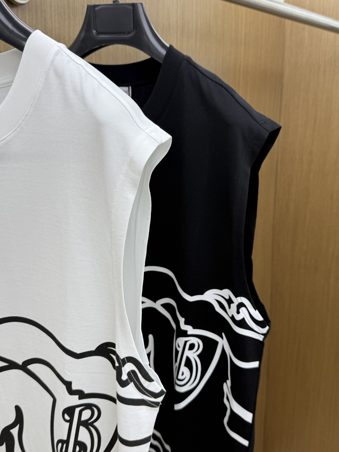 早春 BBR 2026春夏新款背心，设计logo设计！极具设计精选客供面料，手感柔软亲肤，着身舒适透气性