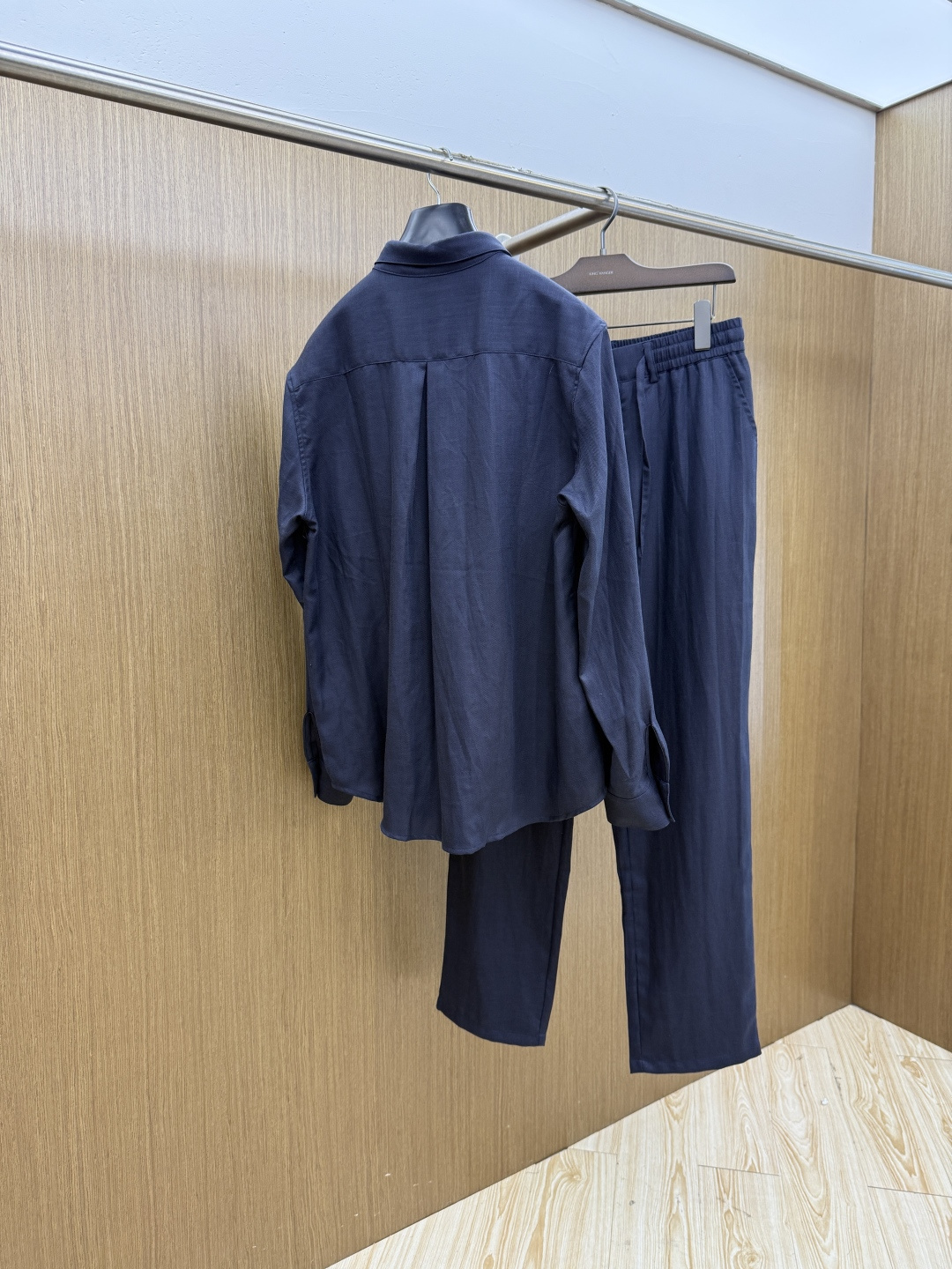 早春/套 Loro Piana 一套不拆2026Ss高端品质专柜，贸易公司渠道稀出，领先官网发售！经典休