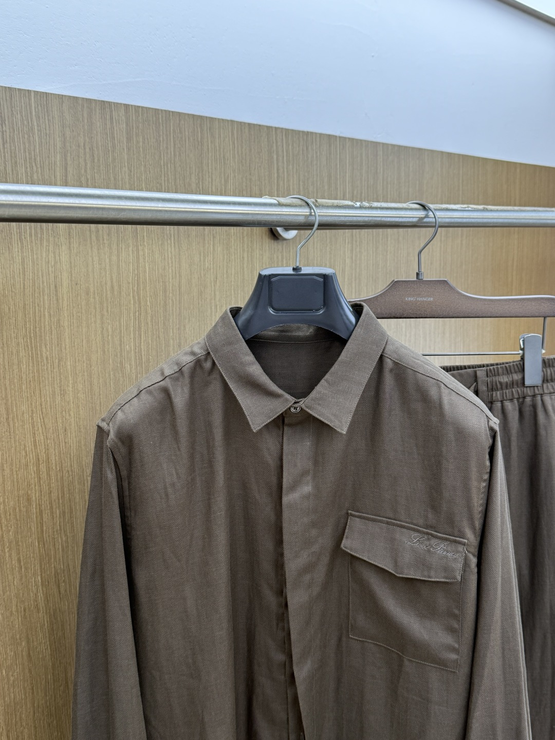早春/套 Loro Piana 一套不拆2026Ss高端品质专柜，贸易公司渠道稀出，领先官网发售！经典休