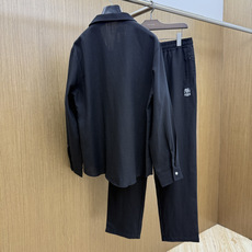 早春/套 BC 一套不拆2026Ss高端品质专柜,贸易公司渠道稀出,领先官网发售!经典休闲衬衫搭配独特的 早春/套 BC 一套不拆2026Ss高端品质专柜,贸易公司渠道稀出,领先官网发售!经典休闲衬衫搭配独特的