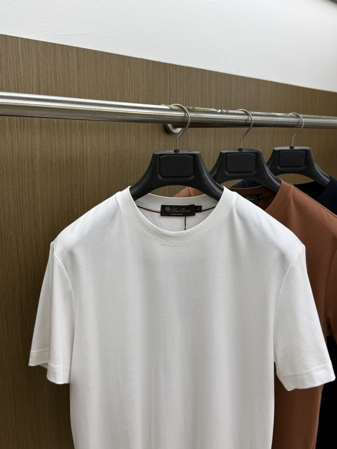 早春 Loro piana 🔥s新品莫代尔T恤.原单推荐❤️经典标识.3D立体定制工艺.质感品质呈现.经