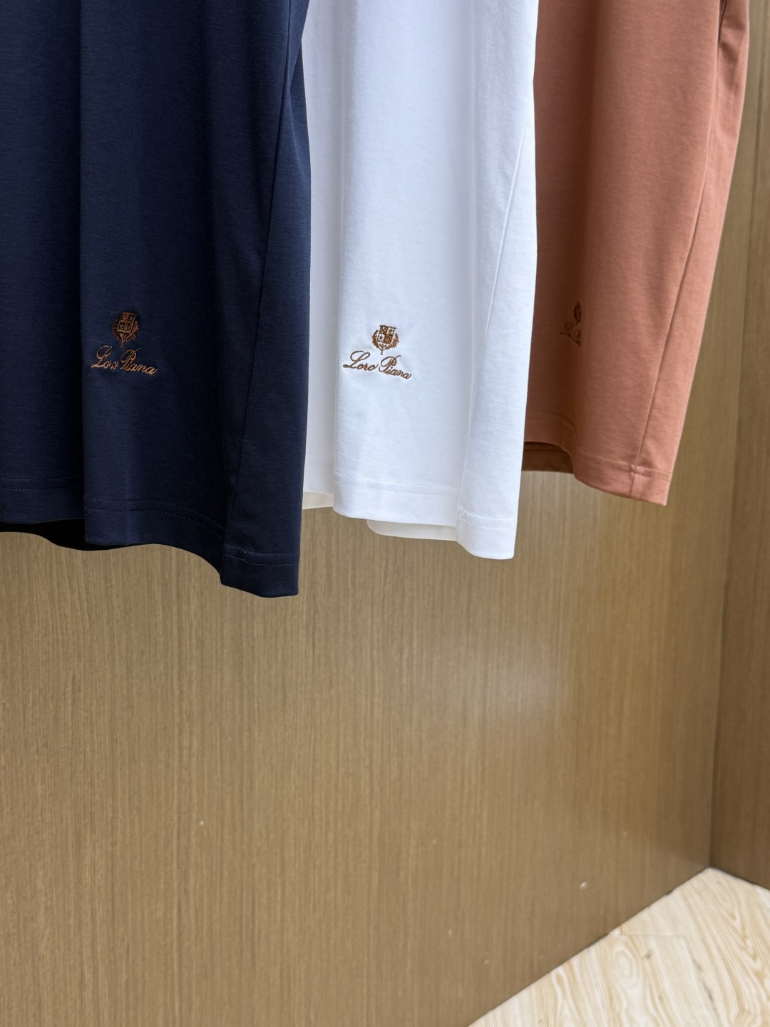 早春 Loro piana 🔥s新品莫代尔T恤.原单推荐❤️经典标识.3D立体定制工艺.质感品质呈现.经