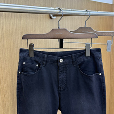 早春 MON 🔥🔥高端定制 26ss春夏新品轻奢休闲牛仔裤👖 官网同步发售,裤身工艺设计,客供辅料、高定 早春 MON 🔥🔥高端定制 26ss春夏新品轻奢休闲牛仔裤👖 官网同步发售,裤身工艺设计,客供辅料、高定