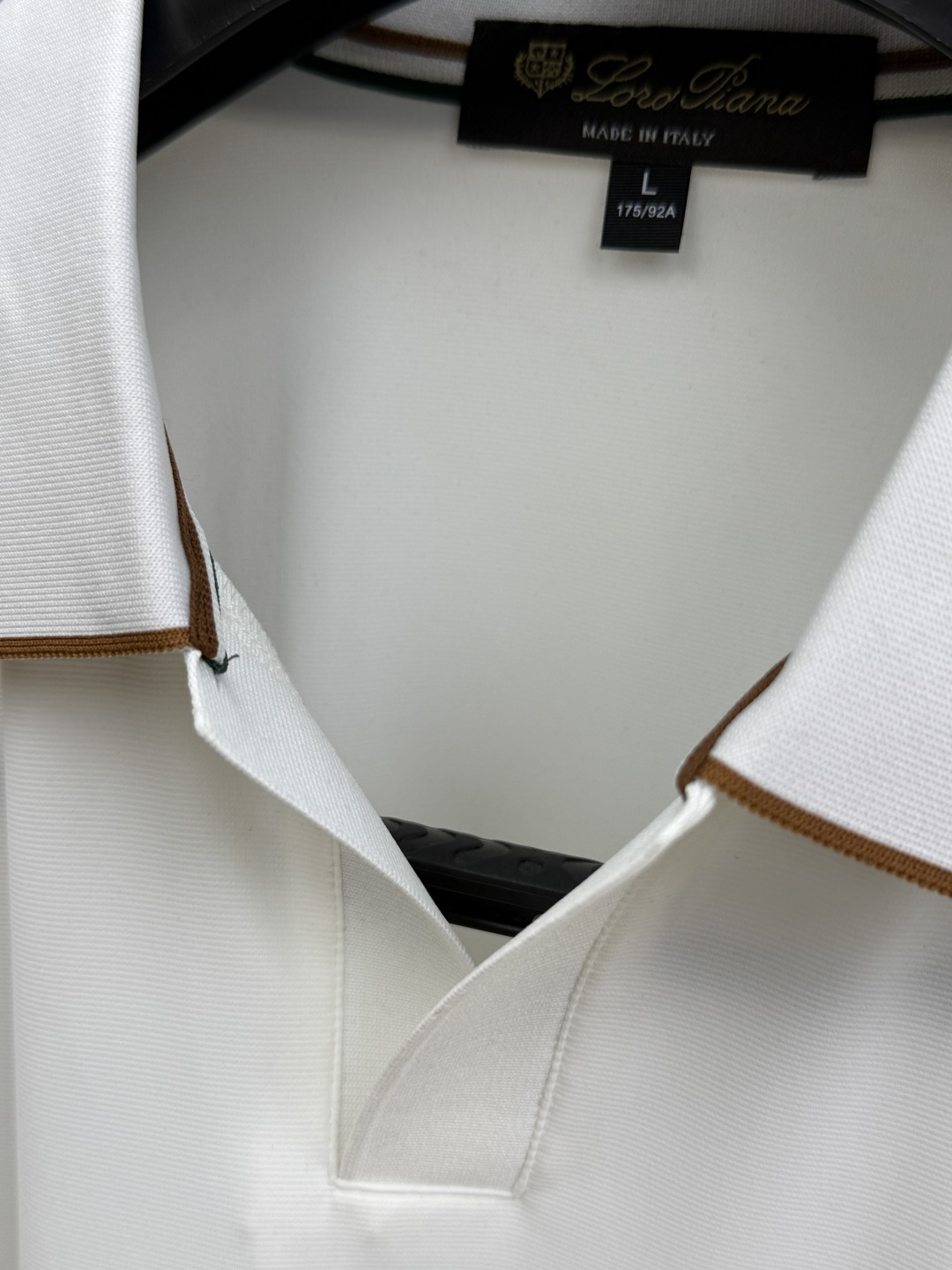早春 Loro Piana 🔥🔥独家定制 2026春夏新款男士短袖Polo衫，品牌最新设计元素！既不单调也不复杂,恰到好