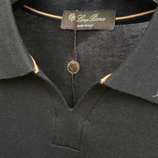 早春 Loro piana 🔥🔥春夏新款男士短袖针织Polo衫,品牌最新设计元素!既不单调也不复杂,恰到好处的展现品味! 早春 Loro piana 🔥🔥春夏新款男士短袖针织Polo衫,品牌最新设计元素!既不单调也不复杂,恰到好处的展现品味!