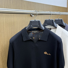 早春 Loro piana 🔥🔥春夏新款男士短袖针织Polo衫,品牌最新设计元素!既不单调也不复杂,恰到好处的展现品味! 早春 Loro piana 🔥🔥春夏新款男士短袖针织Polo衫,品牌最新设计元素!既不单调也不复杂,恰到好处的展现品味!