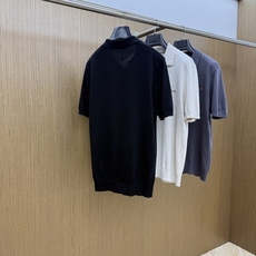 早春 Loro piana 🔥🔥春夏新款男士短袖针织Polo衫,品牌最新设计元素!既不单调也不复杂,恰到好处的展现品味! 早春 Loro piana 🔥🔥春夏新款男士短袖针织Polo衫,品牌最新设计元素!既不单调也不复杂,恰到好处的展现品味!