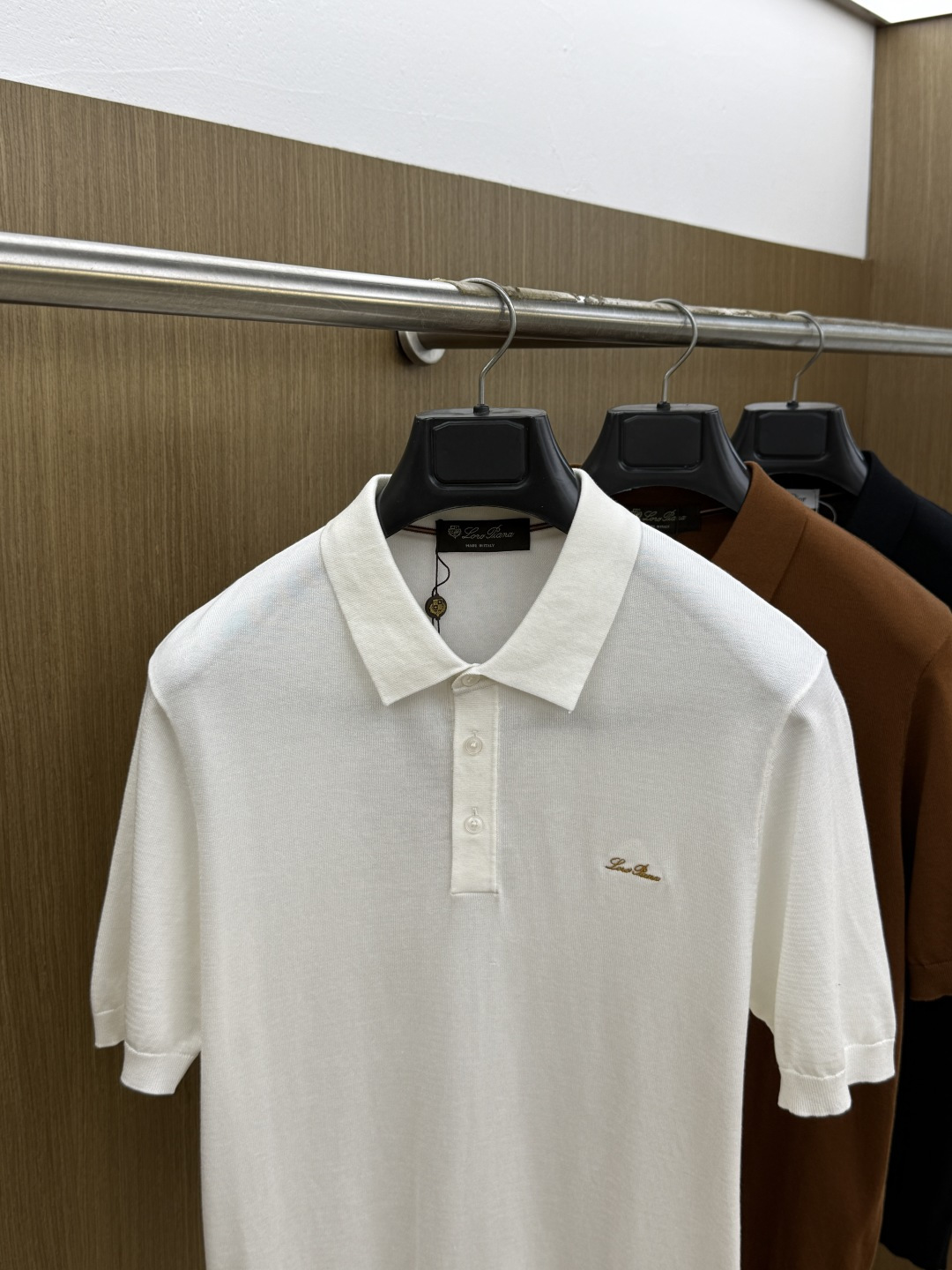 早春 Loro piana 🔥🔥春夏新款男士短袖针织Polo衫，品牌最新设计元素！既不单调也不复杂,恰到好处的展现品味！