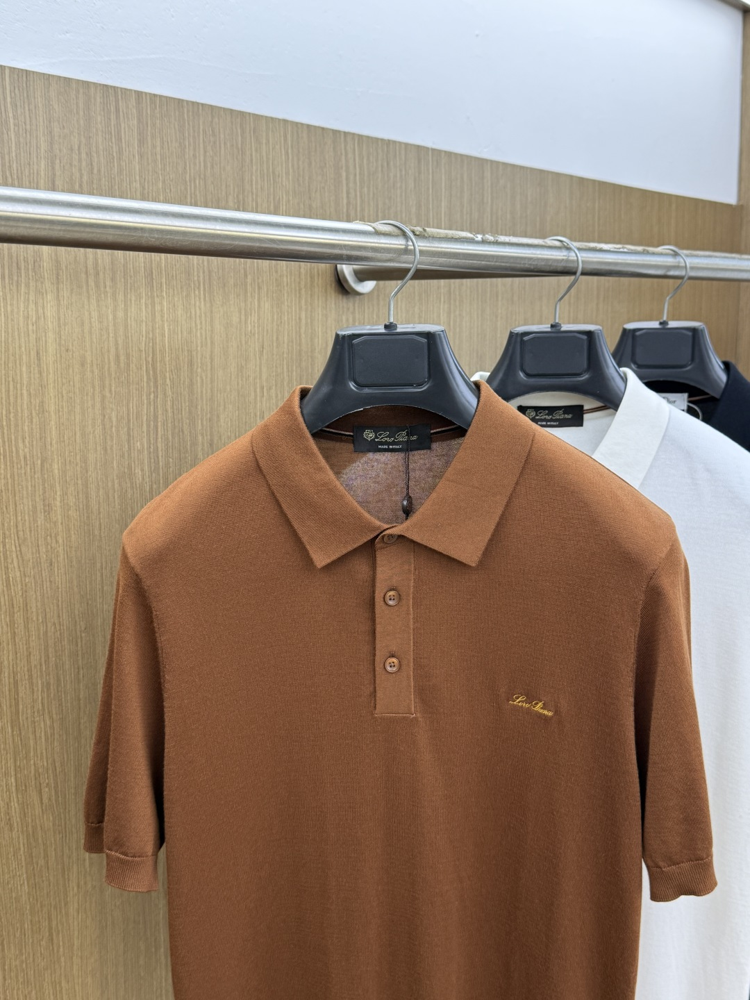 早春 Loro piana 🔥🔥春夏新款男士短袖针织Polo衫，品牌最新设计元素！既不单调也不复杂,恰到好处的展现品味！
