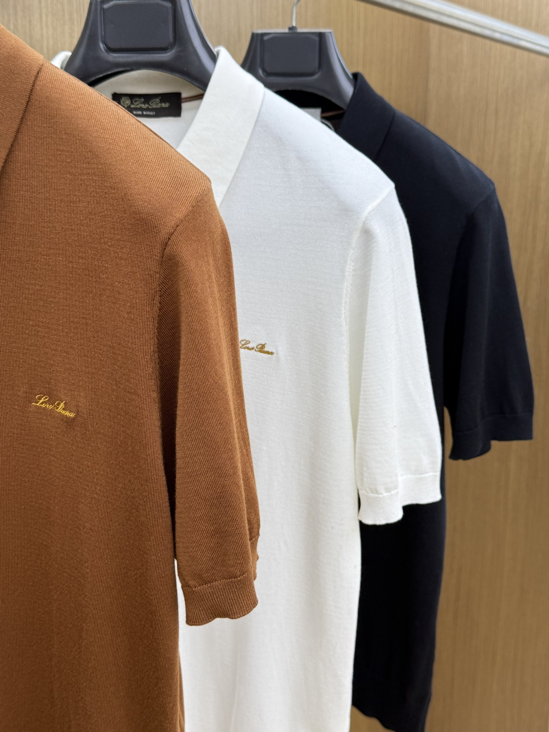早春 Loro piana 🔥🔥春夏新款男士短袖针织Polo衫，品牌最新设计元素！既不单调也不复杂,恰到好处的展现品味！