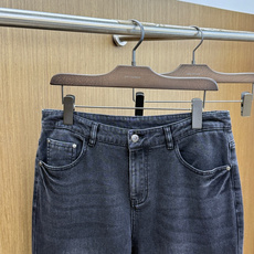 早春 CH 🔥🔥高端定制 26ss春夏新品轻奢休闲牛仔裤👖 官网同步发售,裤身工艺设计,客供辅料、高定棉麻面料,代工厂免 早春 CH 🔥🔥高端定制 26ss春夏新品轻奢休闲牛仔裤👖 官网同步发售,裤身工艺设计,客供辅料、高定棉麻面料,代工厂免