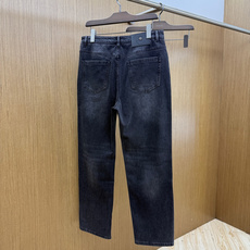 早春 CH 🔥🔥高端定制 26ss春夏新品轻奢休闲牛仔裤👖 官网同步发售,裤身工艺设计,客供辅料、高定棉麻面料,代工厂免 早春 CH 🔥🔥高端定制 26ss春夏新品轻奢休闲牛仔裤👖 官网同步发售,裤身工艺设计,客供辅料、高定棉麻面料,代工厂免