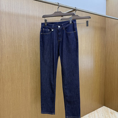 早春 Loro piana 🔥🔥高端定制 26ss春夏新品轻奢休闲牛仔裤👖 官网同步发售,裤身工艺设计,客供辅料、高定棉 早春 Loro piana 🔥🔥高端定制 26ss春夏新品轻奢休闲牛仔裤👖 官网同步发售,裤身工艺设计,客供辅料、高定棉
