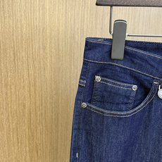 早春 Loro piana 🔥🔥高端定制 26ss春夏新品轻奢休闲牛仔裤👖 官网同步发售,裤身工艺设计,客供辅料、高定棉 早春 Loro piana 🔥🔥高端定制 26ss春夏新品轻奢休闲牛仔裤👖 官网同步发售,裤身工艺设计,客供辅料、高定棉