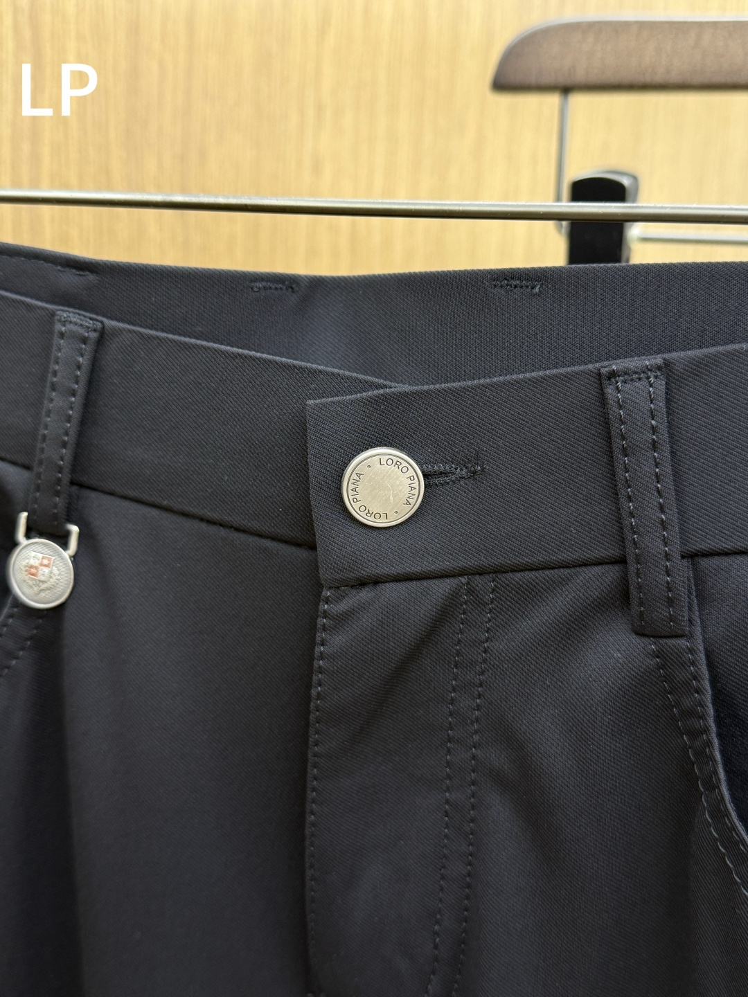 早春 Loro piana  🔥🔥高端定制 26ss春夏新品轻奢休闲牛仔裤👖 官网同步发售，裤身工艺设计，客供辅料、高定