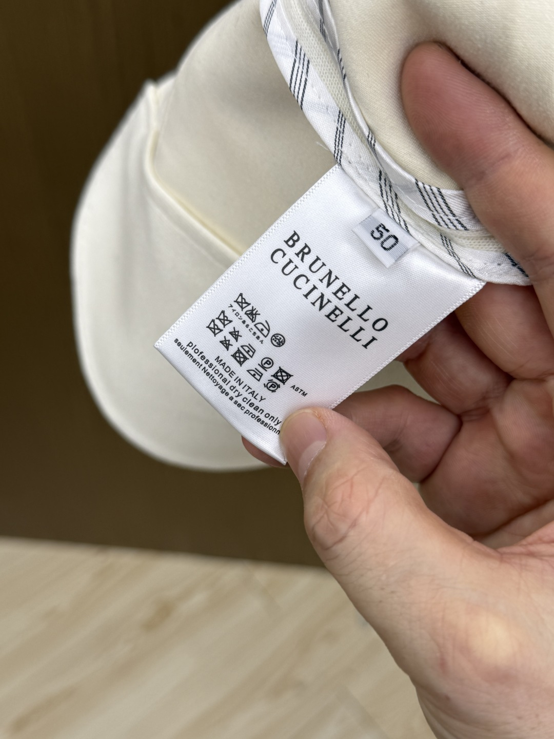 早秋款 BC 🔥🔥高定西服 2026早秋轻奢系列，最新时尚男款西装外套.定织定染面料。处处细节显工艺足够的高级   结构