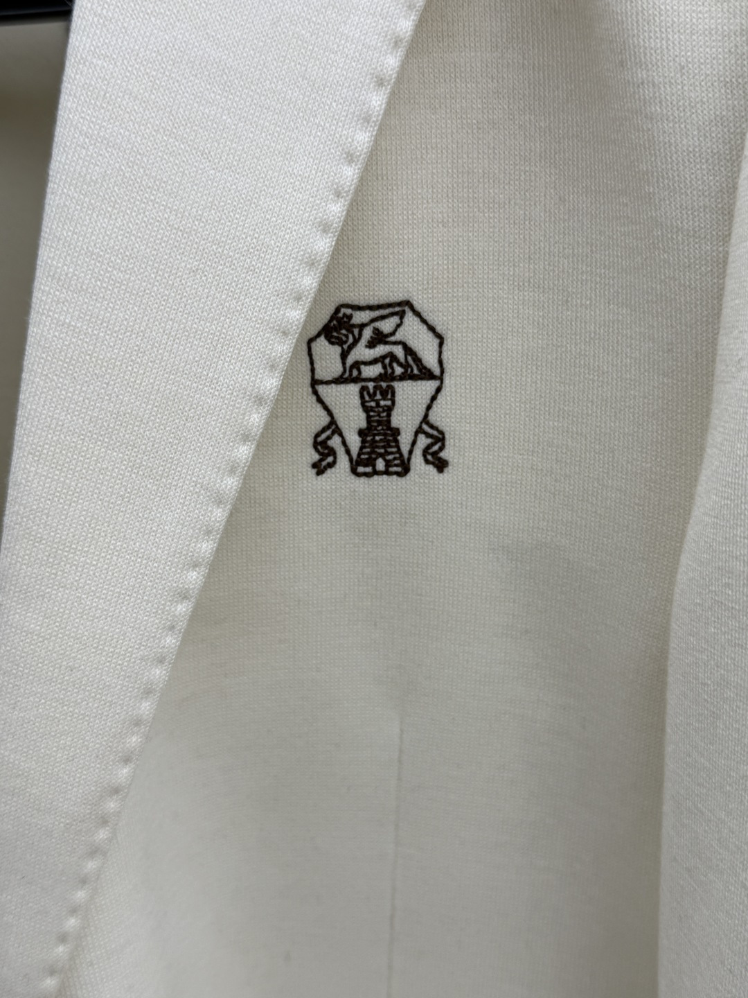 早秋款 BC 🔥🔥高定西服 2026早秋轻奢系列，最新时尚男款西装外套.定织定染面料。处处细节显工艺足够的高级   结构