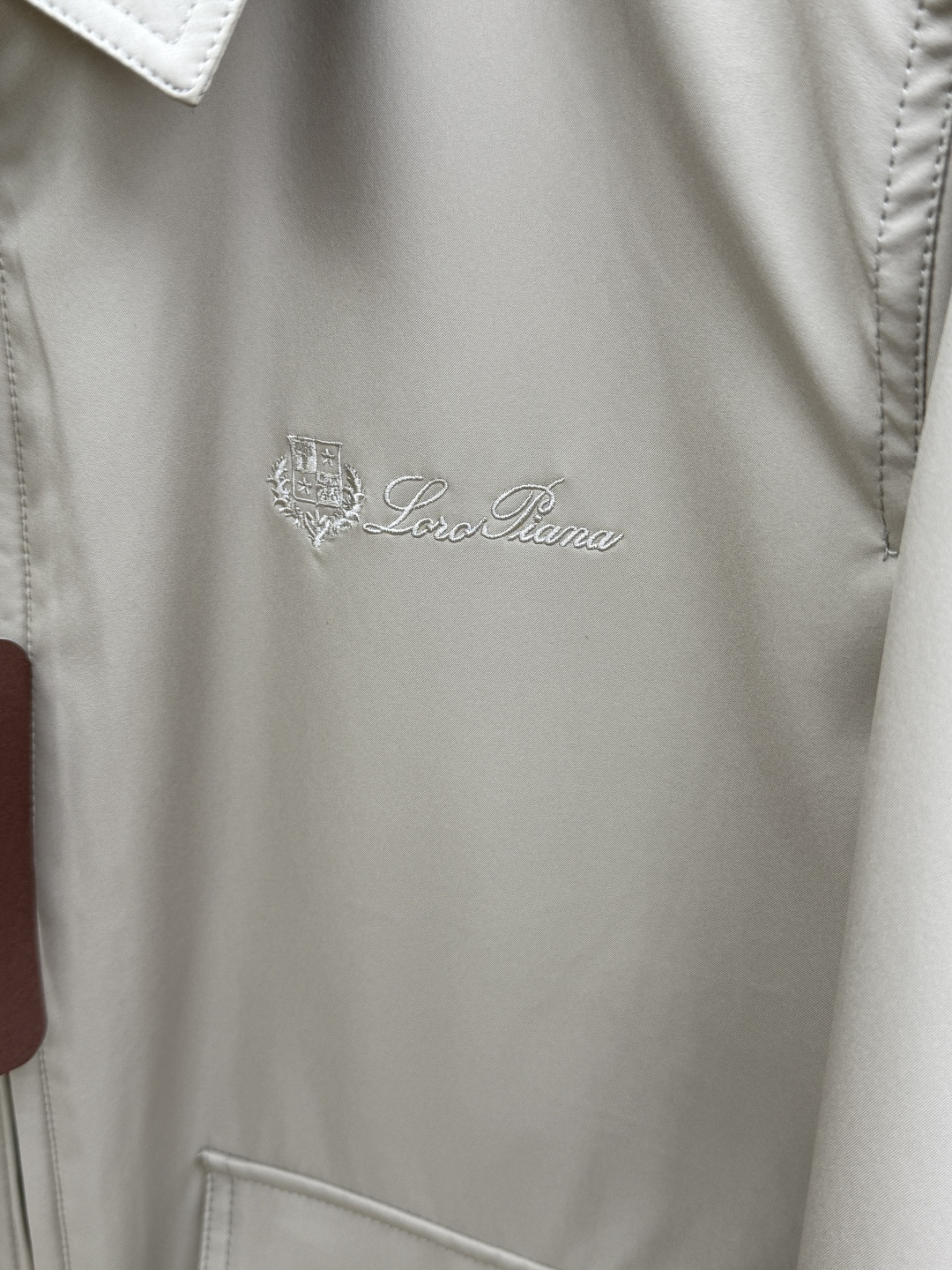 早秋款 Loro Piana 🔥🔥秋冬新款时尚翻领夹克外套，原版订制五金配件全进口原版定制 欢迎对比 绝对的高品质   