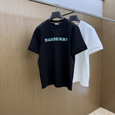秋冬 BBR 🔥秋冬圆领刺绣短袖T恤打底衫 元素性的Logo徽章凸显休闲时尚魅力,依然独领时尚风骚.内搭好伴侣… 客供高 秋冬 BBR 🔥秋冬圆领刺绣短袖T恤打底衫 元素性的Logo徽章凸显休闲时尚魅力,依然独领时尚风骚.内搭好伴侣… 客供高