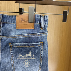 早春 HER 🔥🔥高端定制 26ss春夏新品轻奢休闲牛仔裤👖 官网同步发售,裤身工艺设计,客供辅料、高定棉麻面料,代工厂 早春 HER 🔥🔥高端定制 26ss春夏新品轻奢休闲牛仔裤👖 官网同步发售,裤身工艺设计,客供辅料、高定棉麻面料,代工厂