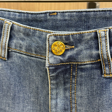 早春 LV 🔥🔥高端定制 26ss春夏新品轻奢休闲牛仔裤👖 官网同步发售,裤身工艺设计,客供辅料、高定棉麻面料,代工厂免 早春 LV 🔥🔥高端定制 26ss春夏新品轻奢休闲牛仔裤👖 官网同步发售,裤身工艺设计,客供辅料、高定棉麻面料,代工厂免
