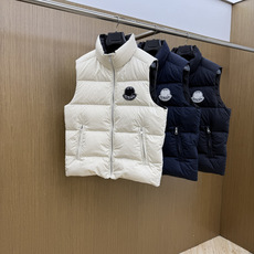 秋冬 Mon 🔥蒙口新款 小立领羽绒服马甲|商务日常兼备。甄选90白鸭绒填充,轻盈锁温不臃肿小立领版型,利落简约,通勤休 秋冬 Mon 🔥蒙口新款 小立领羽绒服马甲|商务日常兼备。甄选90白鸭绒填充,轻盈锁温不臃肿小立领版型,利落简约,通勤休
