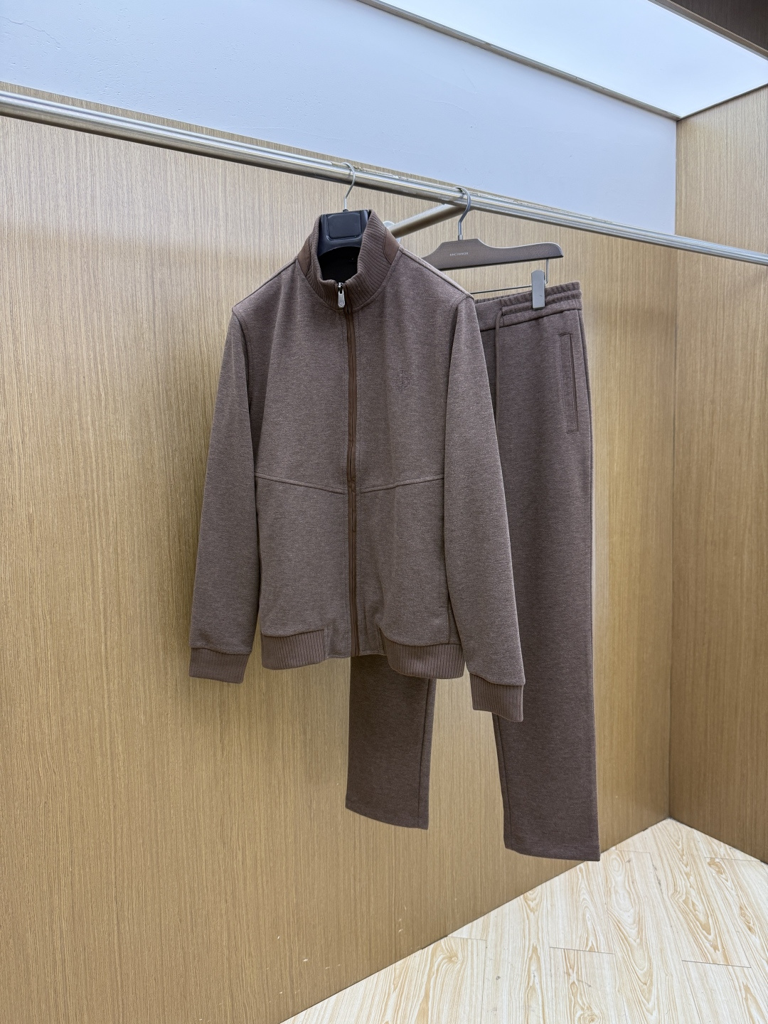 秋冬/套 Loro piana 🔥🔥高端品质 2026秋冬新款休闲时尚套装 顶级品质 定制顶级面料  秀场新品‼品相非常