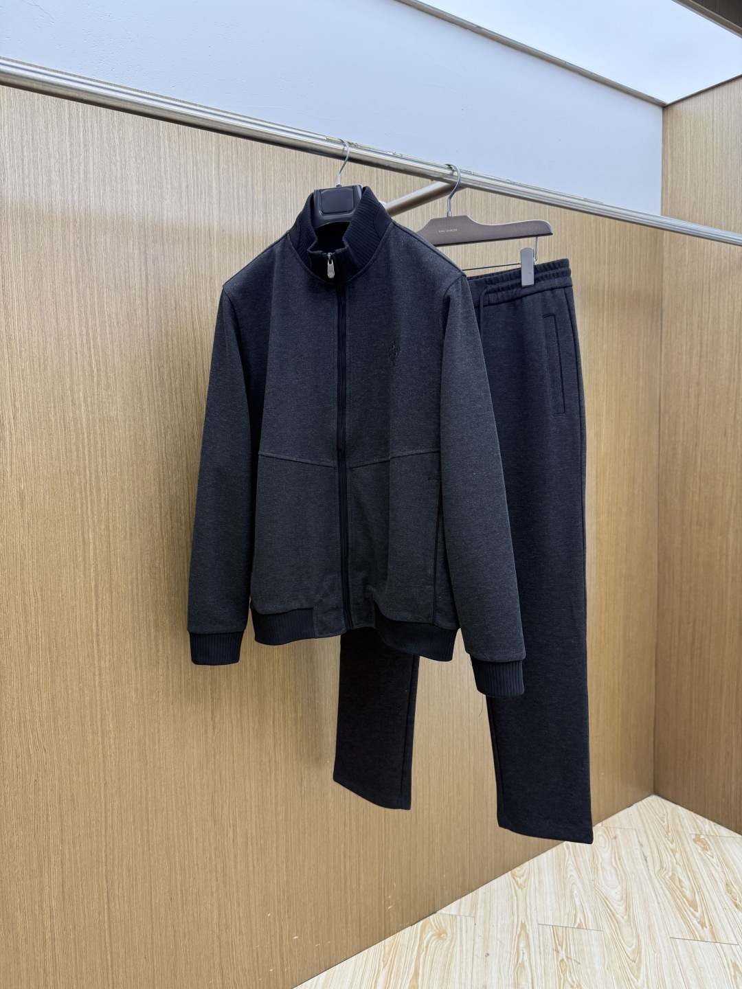 秋冬/套 Loro piana 🔥🔥高端品质 2026秋冬新款休闲时尚套装 顶级品质 定制顶级面料  秀场新品‼品相非常