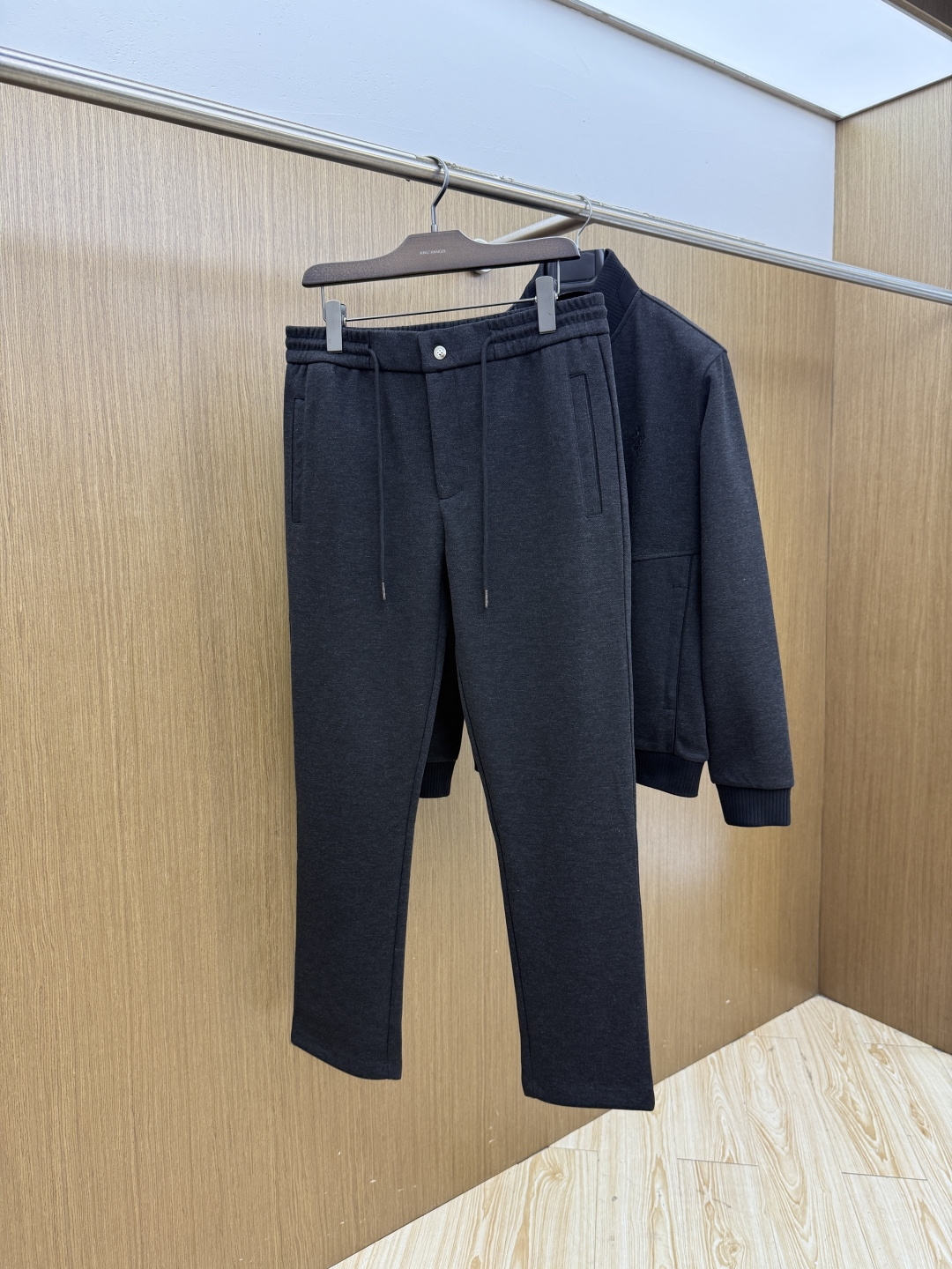 秋冬/套 Loro piana 🔥🔥高端品质 2026秋冬新款休闲时尚套装 顶级品质 定制顶级面料  秀场新品‼品相非常