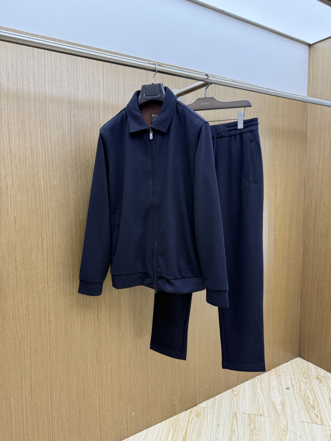 秋冬/套 Loro piana 🔥🔥高端品质 2026秋冬新款休闲时尚套装 顶级品质 定制顶级面料  秀场新品‼品相非常