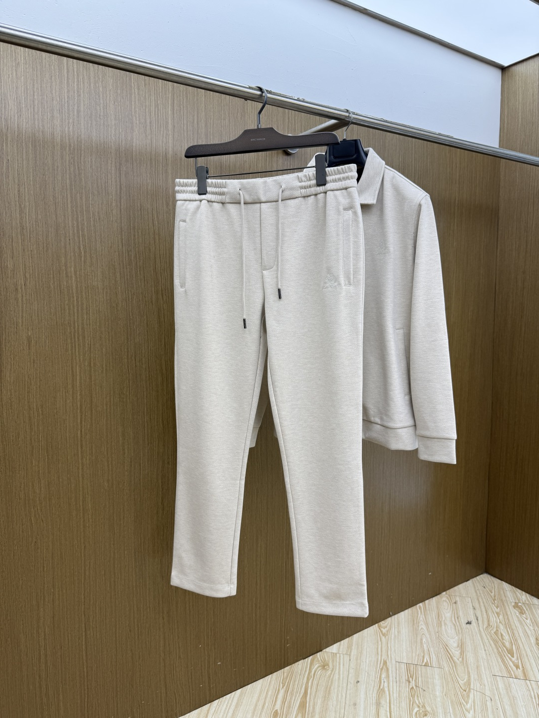 秋冬/套 Loro piana 🔥🔥高端品质 2026秋冬新款休闲时尚套装 顶级品质 定制顶级面料  秀场新品‼品相非常