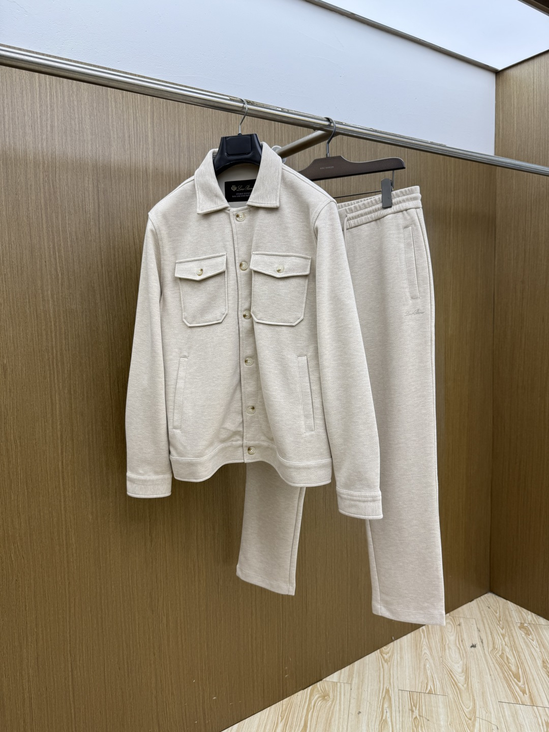 秋冬/套 Loro piana 🔥🔥高端品质 2026秋冬新款休闲时尚套装 顶级品质 定制顶级面料  秀场新品‼品相非常