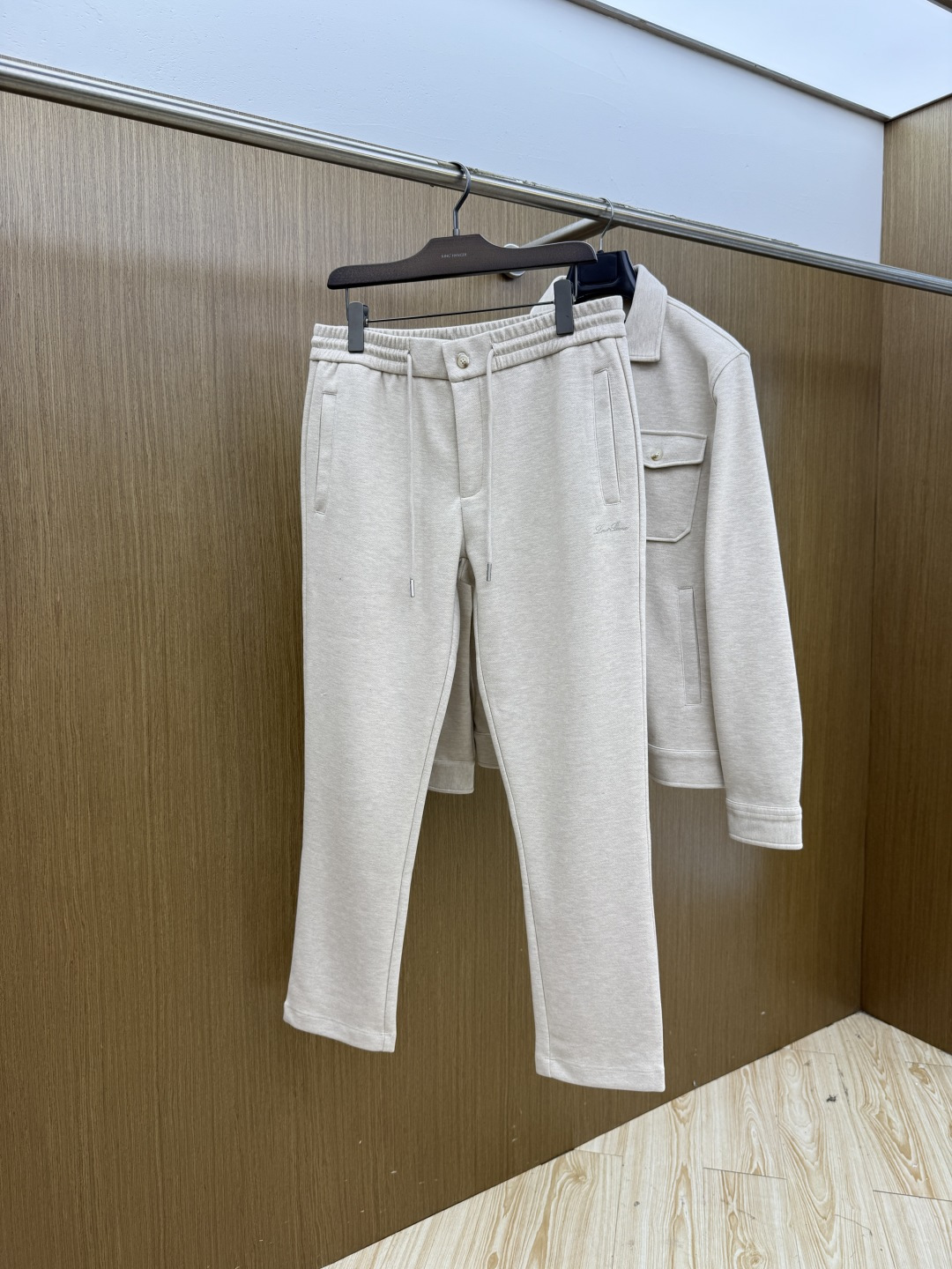 秋冬/套 Loro piana 🔥🔥高端品质 2026秋冬新款休闲时尚套装 顶级品质 定制顶级面料  秀场新品‼品相非常