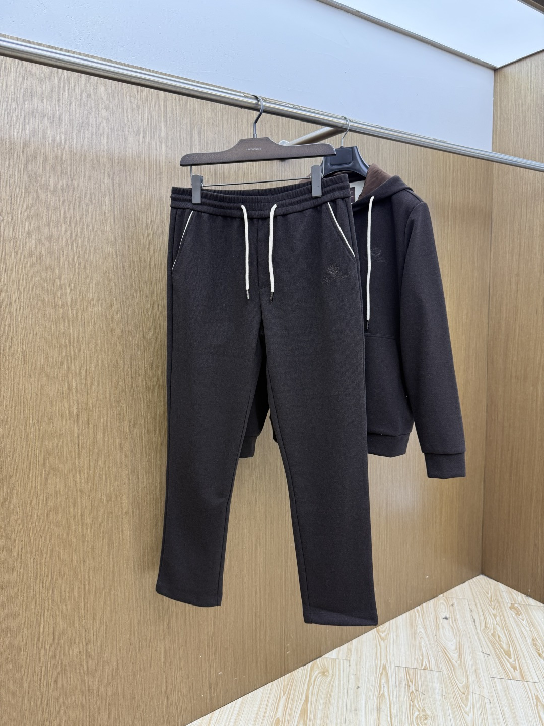 秋冬/套 Loro piana 🔥🔥高端品质 2026秋冬新款休闲时尚套装 顶级品质 定制顶级面料  秀场新品‼品相非常
