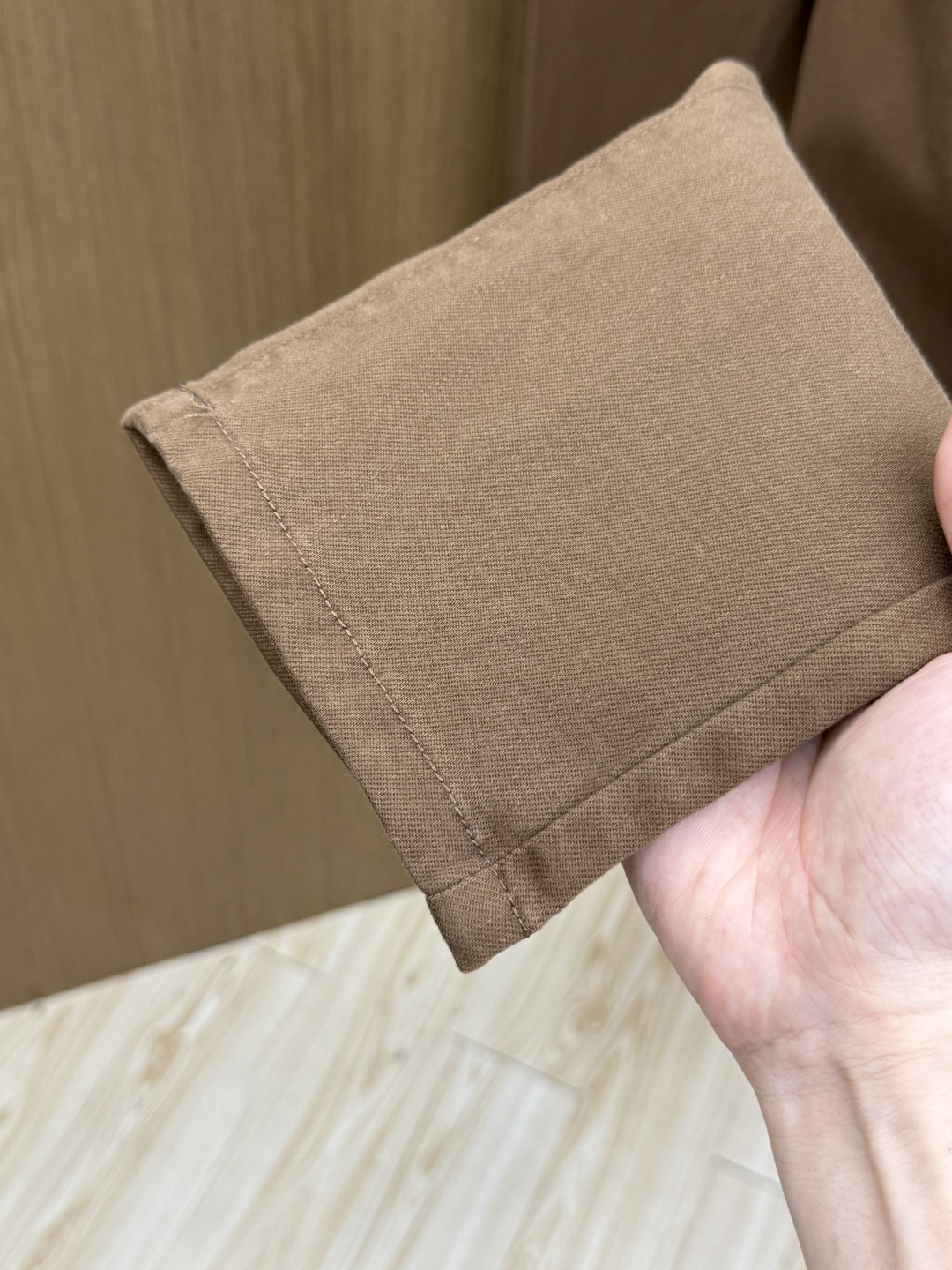 秋冬 Loro piana 🔥🔥高端定制 26秋冬新款男士休闲西裤 柜台同步发售 原版定制复刻 客供五金辅料 原单品质 秋冬 Loro piana 🔥🔥高端定制 26秋冬新款男士休闲西裤 柜台同步发售 原版定制复刻 客供五金辅料 原单品质