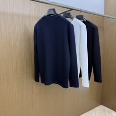 秋冬 Prada26秋冬爆款打底衫 Prada这款长袖精选46.8%莫代尔46.9%棉6.3%氨纶混纺面料,秋冬内 秋冬 Prada26秋冬爆款打底衫 Prada这款长袖精选46.8%莫代尔46.9%棉6.3%氨纶混纺面料,秋冬内