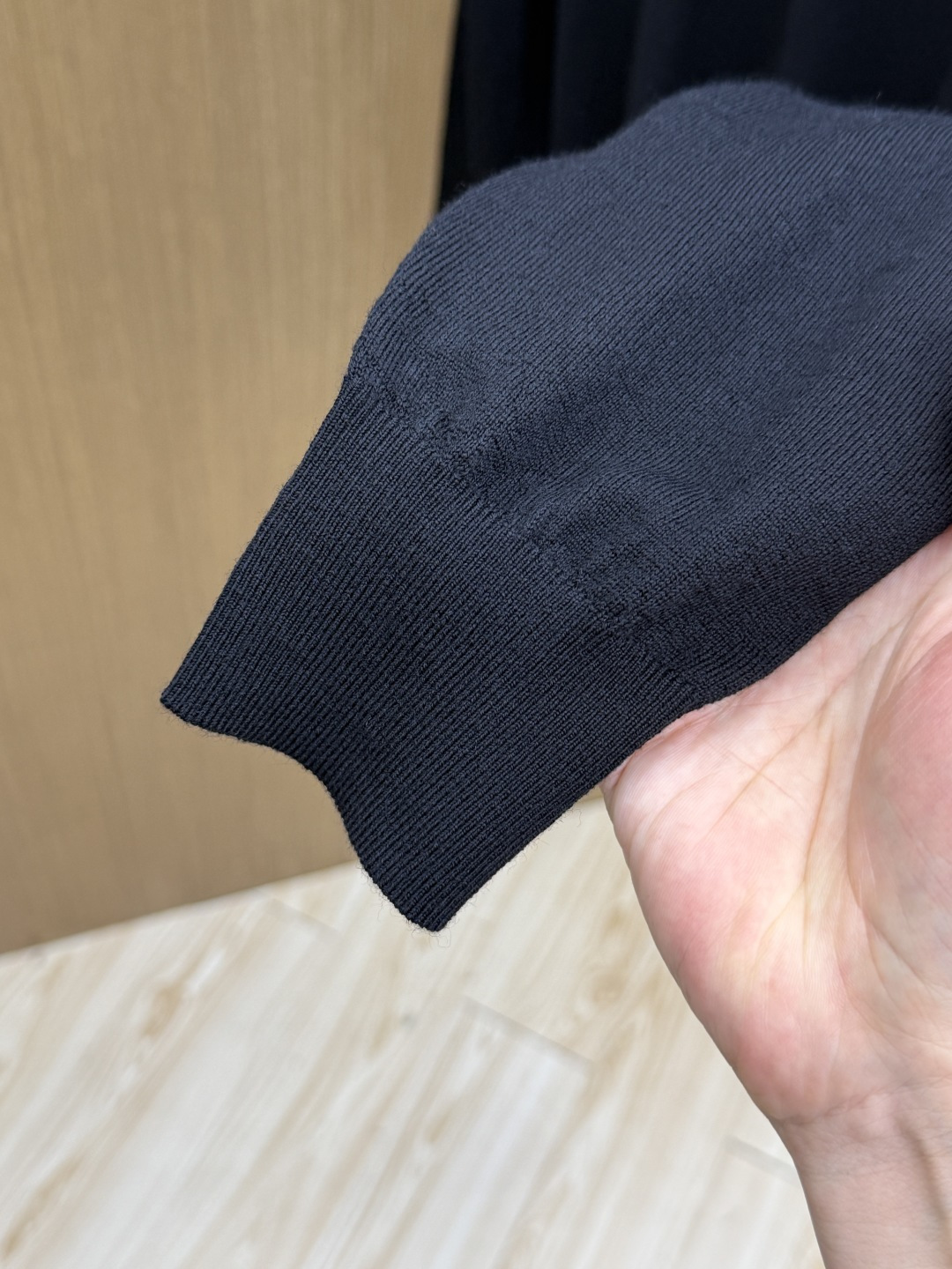秋冬 PD 🔥🔥高端品质 2026官网新款男士长袖毛衣 品牌标识剌绣细节logo 进口顶级精纺羊毛毛衣面料 原版一比一定