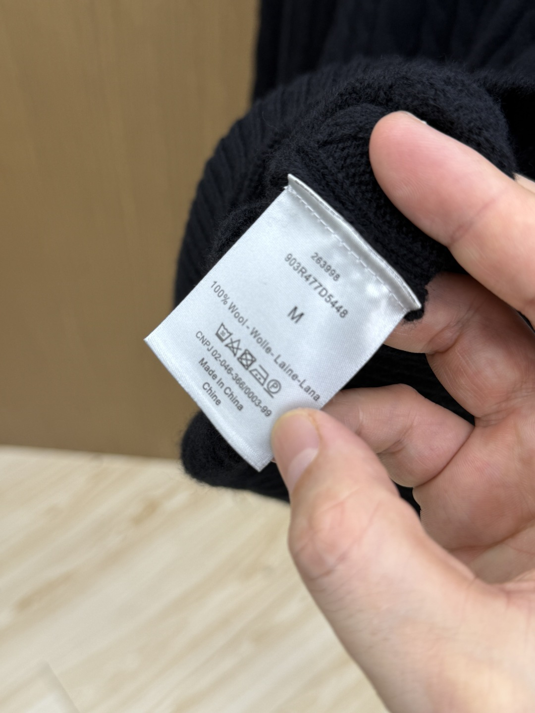 秋冬 CD 🔥🔥高端品质 2026官网新款男士长袖毛衣 品牌标识剌绣细节logo 进口顶级精纺羊毛毛衣面料 原版一比一定