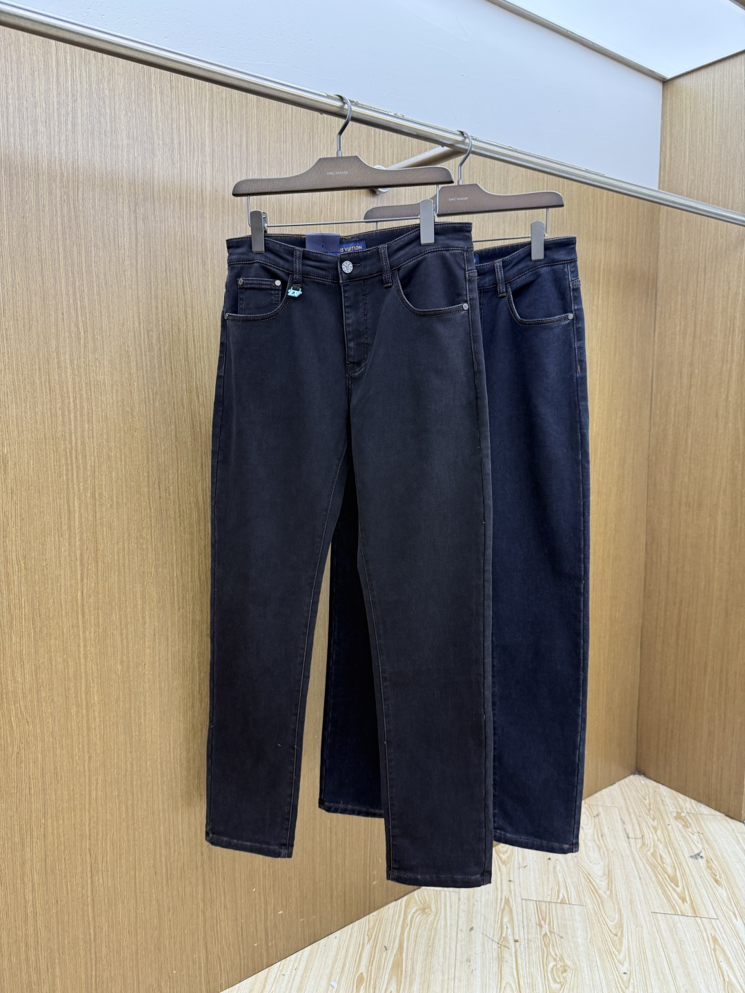 秋冬 LV 🔥🔥高端定制 26秋冬新款男士时尚休闲牛仔裤👖 柜台同步发售 原版定制复刻 客供五金辅料 原单品质 进口固色