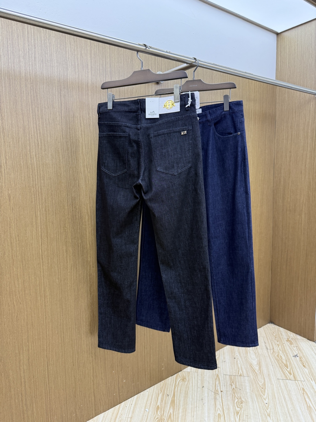 秋冬 Her 🔥🔥高端定制 26秋冬新款男士时尚休闲牛仔裤👖 柜台同步发售 原版定制复刻 客供五金辅料 原单品质 进口固 秋冬 Her 🔥🔥高端定制 26秋冬新款男士时尚休闲牛仔裤👖 柜台同步发售 原版定制复刻 客供五金辅料 原单品质 进口固