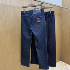 秋冬 KITON 🔥🔥高端定制 26秋冬新款男士时尚休闲牛仔裤👖 柜台同步发售 原版定制复刻 客供五金辅料 原单品质 进 秋冬 KITON 🔥🔥高端定制 26秋冬新款男士时尚休闲牛仔裤👖 柜台同步发售 原版定制复刻 客供五金辅料 原单品质 进