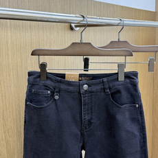 秋冬 Loro Piana 🔥🔥高端定制 26秋冬新款男士时尚休闲牛仔裤👖 柜台同步发售 原版定制复刻 客供五金辅料 原 秋冬 Loro Piana 🔥🔥高端定制 26秋冬新款男士时尚休闲牛仔裤👖 柜台同步发售 原版定制复刻 客供五金辅料 原