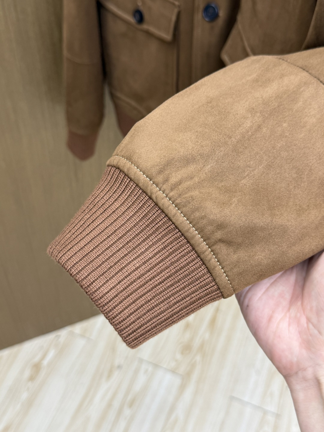 秋冬 Loro Piana 🔥🔥高端品质 2026秋冬新款时尚翻领夹克外套,原版订制五金配件全进口原版定制 欢迎对比 绝 秋冬 Loro Piana 🔥🔥高端品质 2026秋冬新款时尚翻领夹克外套,原版订制五金配件全进口原版定制 欢迎对比 绝